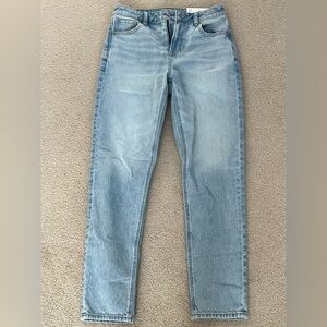 Women’s Light Blue Jeans